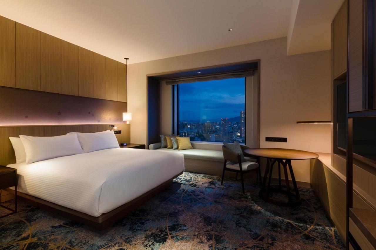 Hilton Hiroshima 호텔 외부 사진